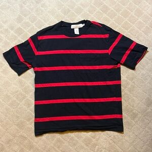 H&M Black with Red Striped T shirt. Size: Men’s M